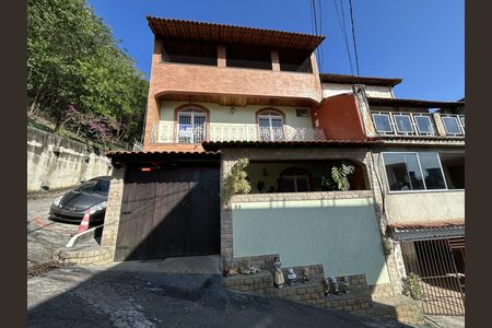 Casa de condomínio para alugar com 239m², 3 quartos e 1 vagaFachada 
