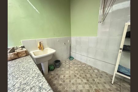 Casa de condomínio para alugar com 239m², 3 quartos e 1 vagaÁrea de Serviço