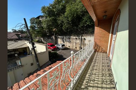 Casa de condomínio para alugar com 239m², 3 quartos e 1 vagaVaranda da Suíte