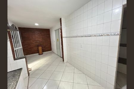 Cozinha de casa de condomínio para alugar com 3 quartos, 239m² em Vila Valqueire, Rio de Janeiro