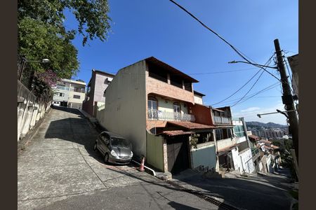 Casa de condomínio para alugar com 239m², 3 quartos e 1 vagaFachada 