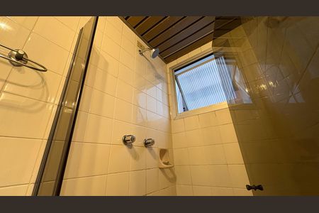 Apartamento para alugar com 110m², 2 quartos e 2 vagasBanheiro da Suíte  