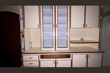 Apartamento para alugar com 110m², 2 quartos e 2 vagasCozinha