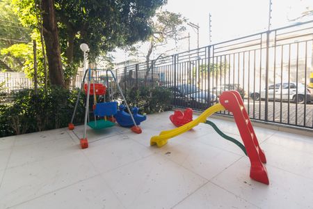 Apartamento para alugar com 50m², 2 quartos e 1 vaga Apartamento para alugar com 50m², 2 quartos e 1 vagaCondomínio - Playground