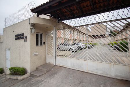 Fachada de casa de condomínio à venda com 2 quartos, 100m² em Vila Nina, São Paulo