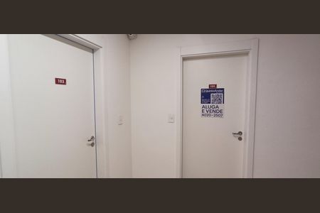 Apartamento à venda com 38m², 1 quarto e 1 vaga Apartamento à venda com 38m², 1 quarto e 1 vagaPlaca