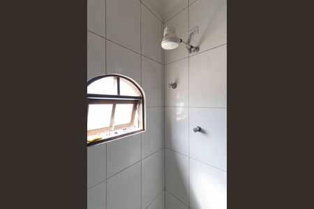 Casa para alugar com 400m², 3 quartos e 2 vagasBanheiro