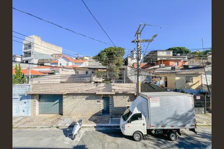 Vista de casa para alugar com 1 quarto, 32m² em Bela Vista, Osasco
