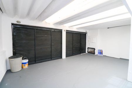 Casa para alugar com 165m², 4 quartos e 2 vagas