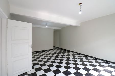 Casa para alugar com 165m², 4 quartos e 2 vagas