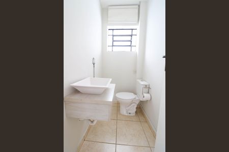 Casa para alugar com 165m², 4 quartos e 2 vagas