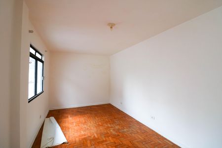 Casa para alugar com 165m², 4 quartos e 2 vagas