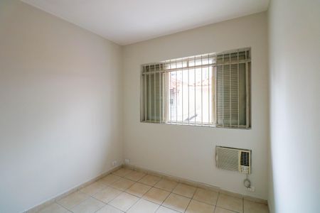 Casa para alugar com 165m², 4 quartos e 2 vagas