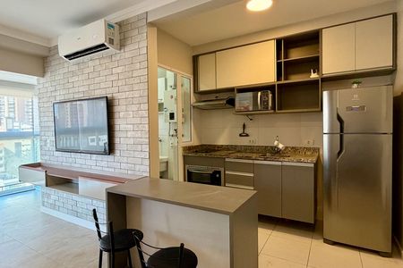 Sala de apartamento para alugar com 1 quarto, 55m² em Ponta da Praia, Santos