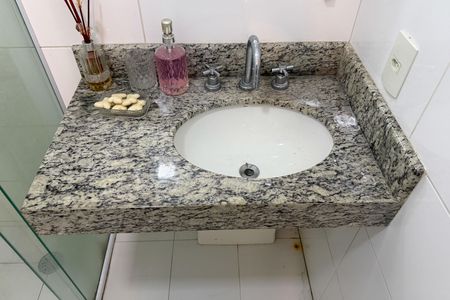 Banheiro da Suíte de apartamento para alugar com 1 quarto, 55m² em Ponta da Praia, Santos