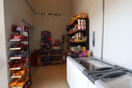 Apartamento à venda com 28m², 1 quarto e sem vagaÁrea comum - Mercadinho