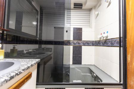 Cozinha de apartamento para alugar com 1 quarto, 50m² em Centro, Campinas