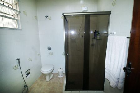 Casa à venda com 196m², 6 quartos e 2 vagasCasa 1 - Banheiro