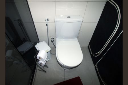 Casa à venda com 196m², 6 quartos e 2 vagasCasa 2 - Banheiro da Suíte 2