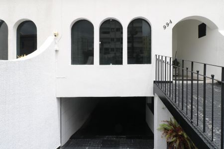 Casa para alugar com 252m², 4 quartos e 4 vagasFachada