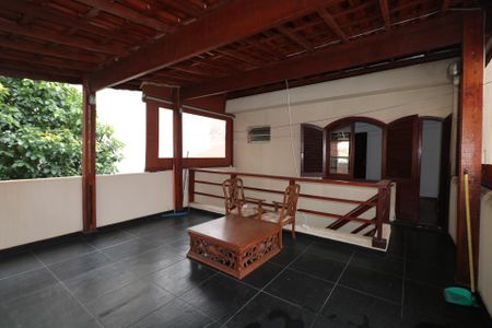 Casa para alugar com 252m², 4 quartos e 4 vagasVaranda da Suíte 2