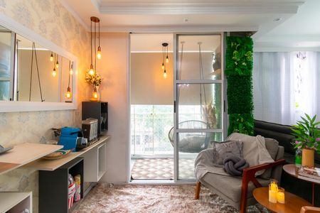 Apartamento à venda com 61m², 2 quartos e 1 vaga Apartamento à venda com 61m², 2 quartos e 1 vagaSala