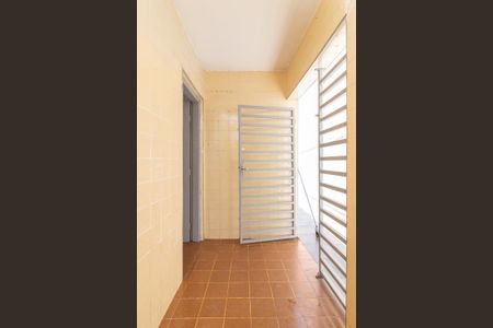 Casa à venda com 314m², 2 quartos e 1 vagaÁrea de Serviço