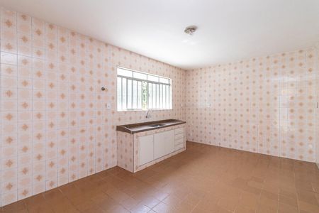 Casa à venda com 314m², 2 quartos e 1 vagaCozinha