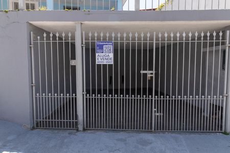 Casa à venda com 314m², 2 quartos e 1 vagaFachada + Plaquinha