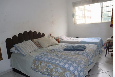 Apartamento à venda com 94m², 4 quartos e sem vagaDormitório 3