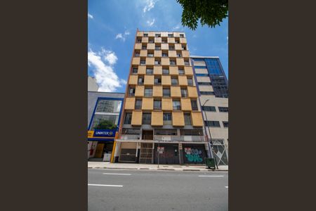 Apartamento à venda com 37m², 1 quarto e sem vagaFachada 