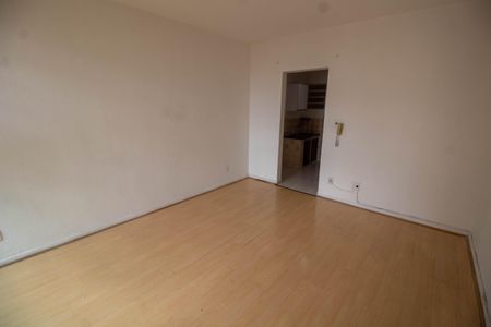 Apartamento à venda com 37m², 1 quarto e sem vagaSala/Quarto