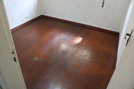 Quarto 1 de apartamento para alugar com 2 quartos, 40m² em Perdizes, São Paulo