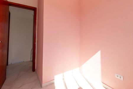 Quarto 1 de casa de condomínio à venda com 2 quartos, 46m² em Alto Boqueirão, Curitiba