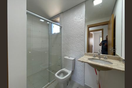 Banheiro de apartamento à venda com 3 quartos, 98m² em Horto Florestal, Jundiaí