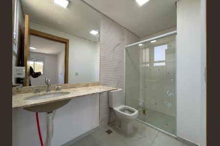 Banheiro de apartamento à venda com 3 quartos, 98m² em Horto Florestal, Jundiaí