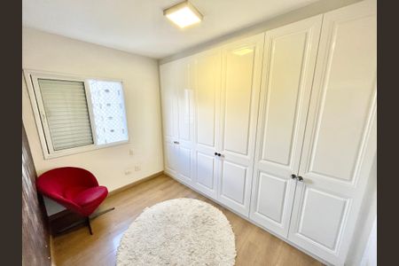 Apartamento à venda com 78m², 3 quartos e 2 vagas Apartamento à venda com 78m², 3 quartos e 2 vagasQuarto 2
