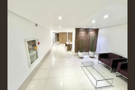Apartamento à venda com 78m², 3 quartos e 2 vagas Apartamento à venda com 78m², 3 quartos e 2 vagasHall de entrada