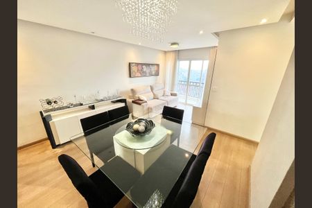 Apartamento à venda com 78m², 3 quartos e 2 vagas Apartamento à venda com 78m², 3 quartos e 2 vagasSala