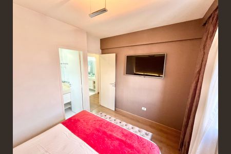 Apartamento à venda com 78m², 3 quartos e 2 vagas Apartamento à venda com 78m², 3 quartos e 2 vagasSuíte
