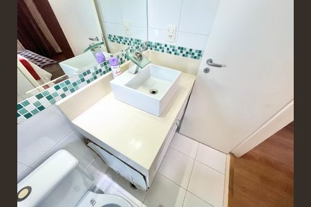Apartamento à venda com 78m², 3 quartos e 2 vagas Apartamento à venda com 78m², 3 quartos e 2 vagasBanheiro da Suíte