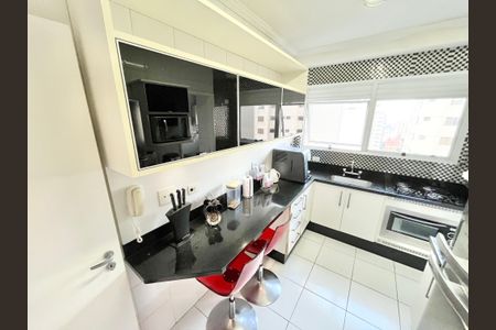 Apartamento à venda com 78m², 3 quartos e 2 vagas Apartamento à venda com 78m², 3 quartos e 2 vagasCozinha