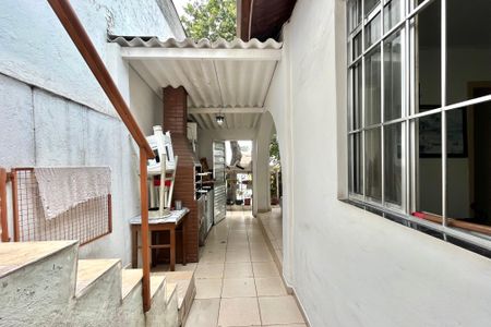 Casa à venda com 105m², 2 quartos e 1 vagaQuintal