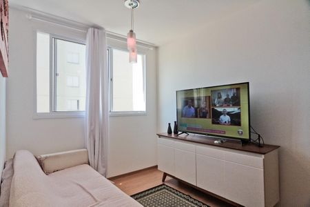 Sala de apartamento para alugar com 2 quartos, 43m² em Jardim Íris, São Paulo