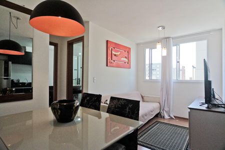 Sala de apartamento para alugar com 2 quartos, 43m² em Jardim Íris, São Paulo