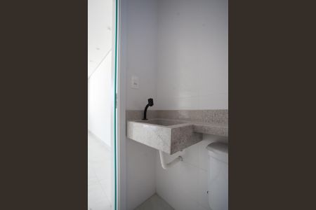 Casa à venda com 95m², 3 quartos e 1 vagaLavabo