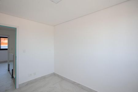 Casa à venda com 95m², 3 quartos e 1 vagaQuarto 2