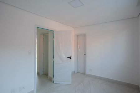 Casa à venda com 95m², 3 quartos e 1 vagaSuíte