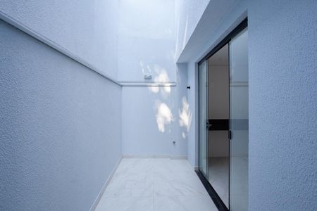 Casa à venda com 95m², 3 quartos e 1 vagaÁrea Privativa