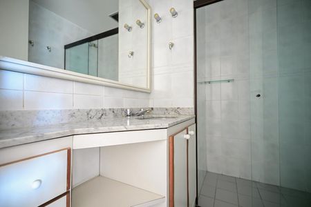 Apartamento à venda com 139m², 3 quartos e 2 vagasBanheiro Suíte 1